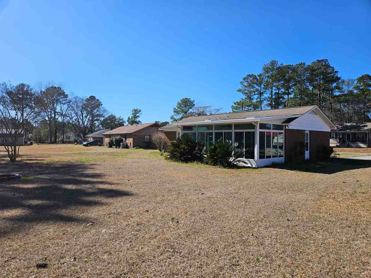 908 Church St - Photo 2 of 12