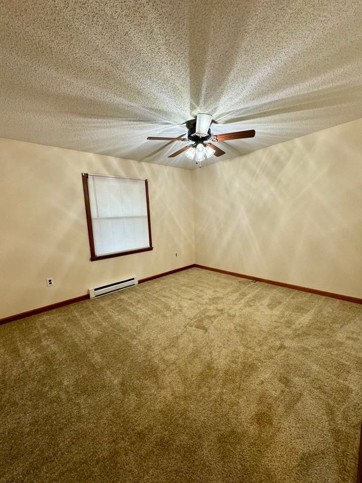 6080 W Donnagail Dr - Photo 7 of 11