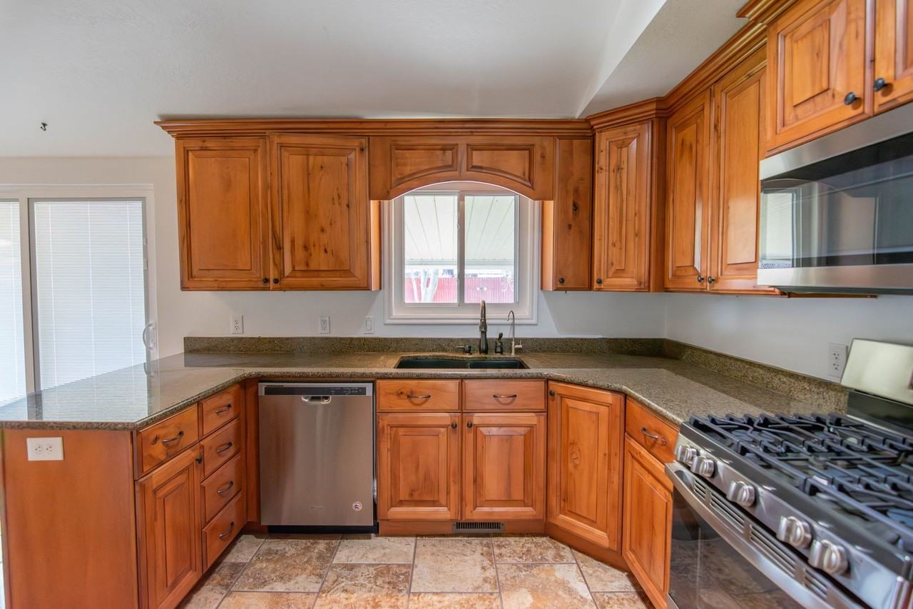 12666 S Timp View Dr - Photo 6 of 21
