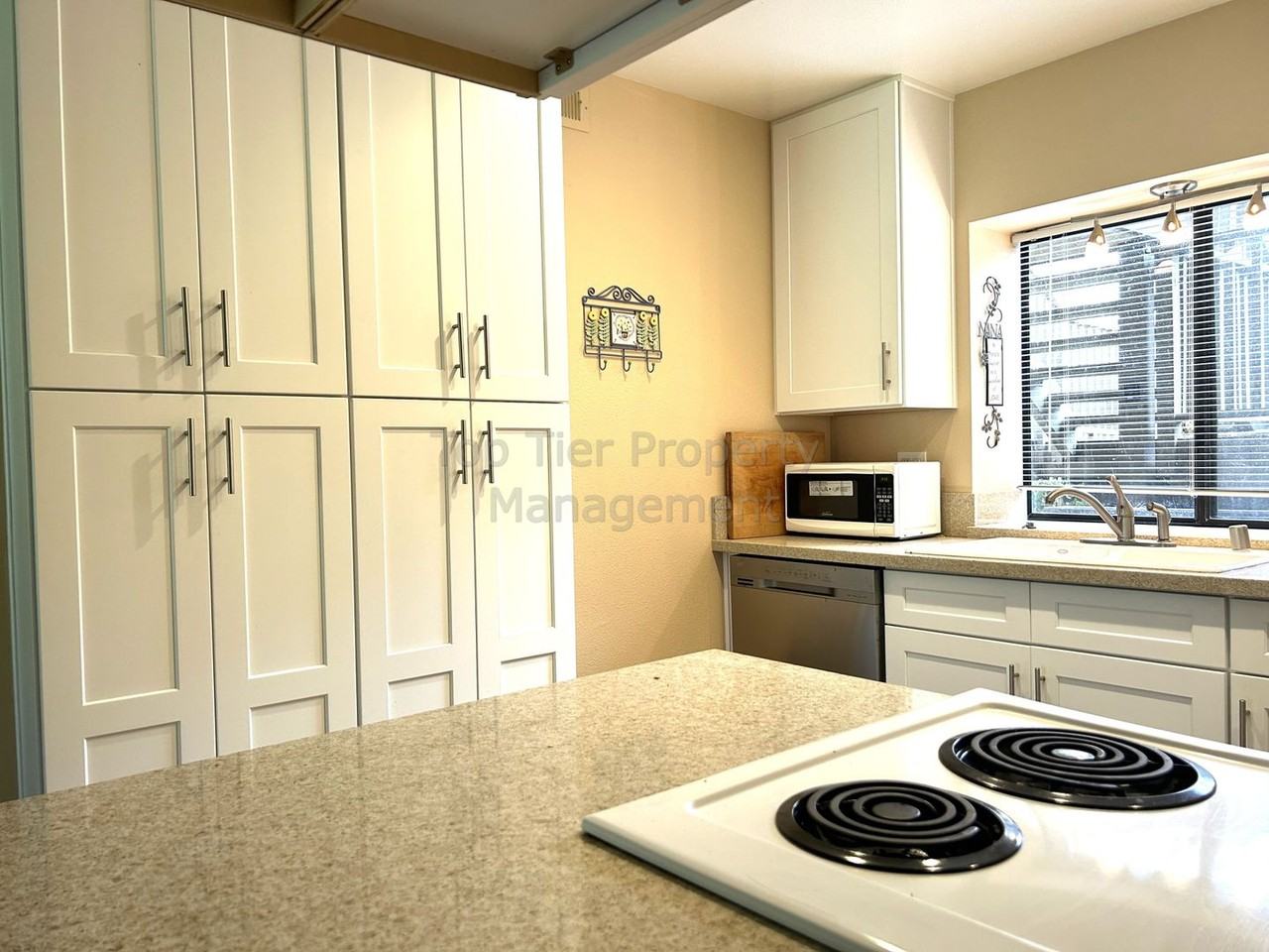 4123 Pinehurst Ct - Photo 7 of 16