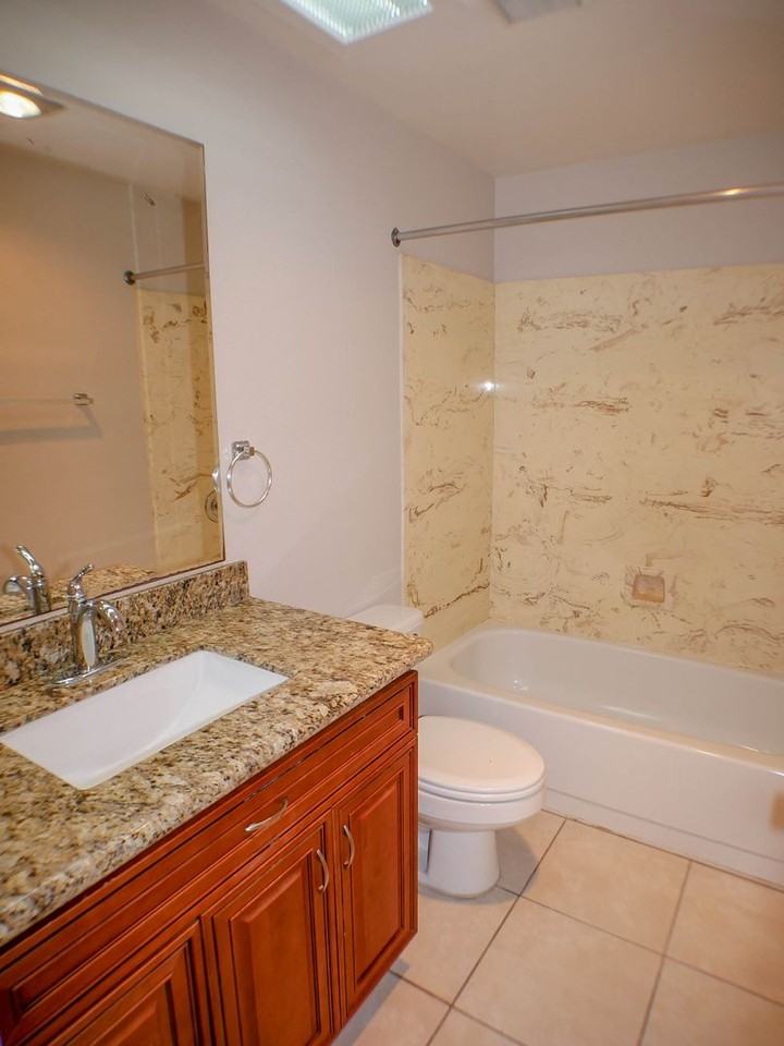 4569 Hamilton St #5 - Photo 6 of 24