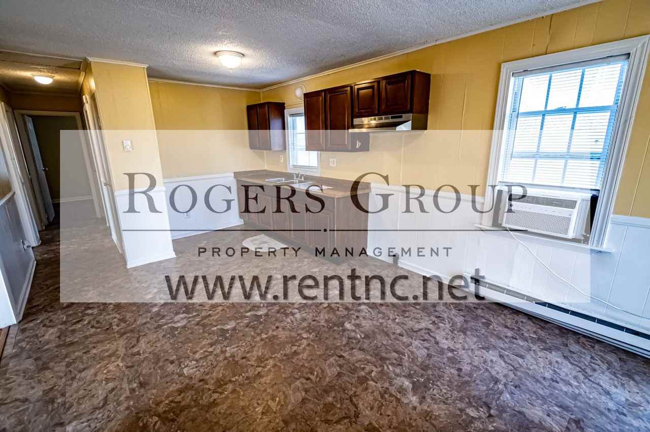 940 Tungsten Mine Rd - Photo 2 of 8