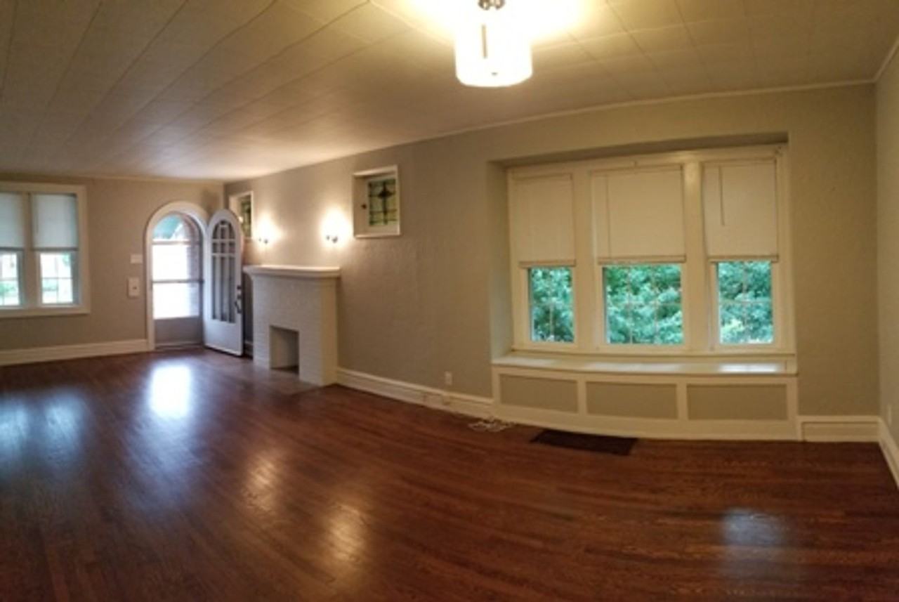 5200 Sunshine Dr - Photo 5 of 11