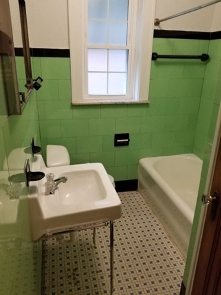 5200 Sunshine Dr - Photo 6 of 11