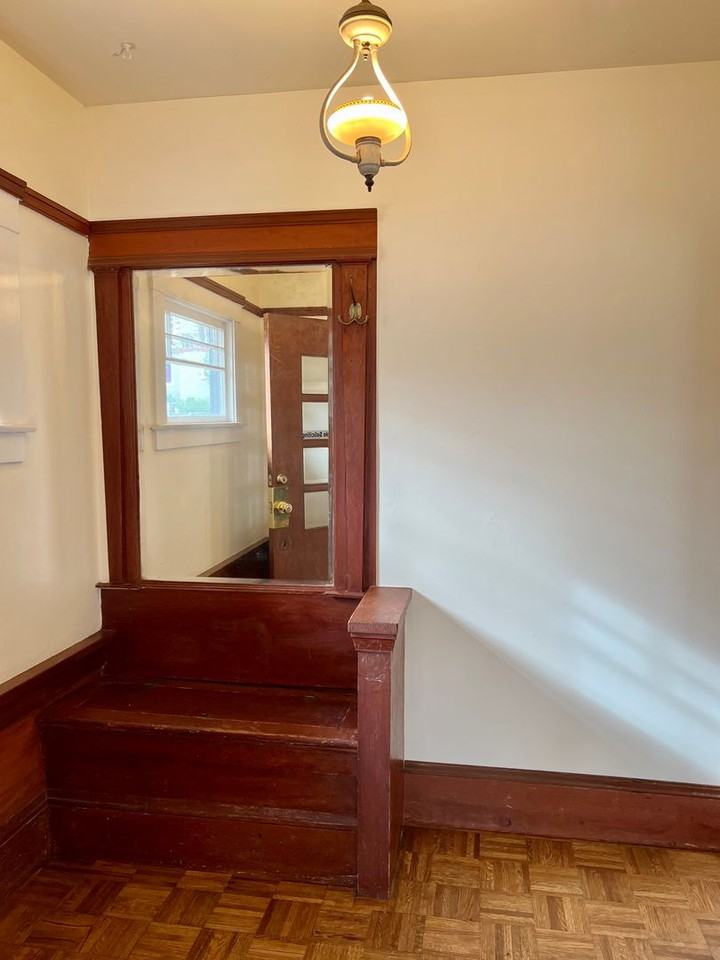 1515 Grand Ave - Photo 2 of 18