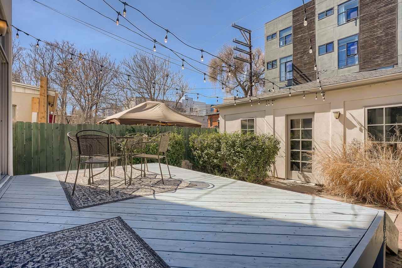 2431 Stout St - Photo 5 of 28