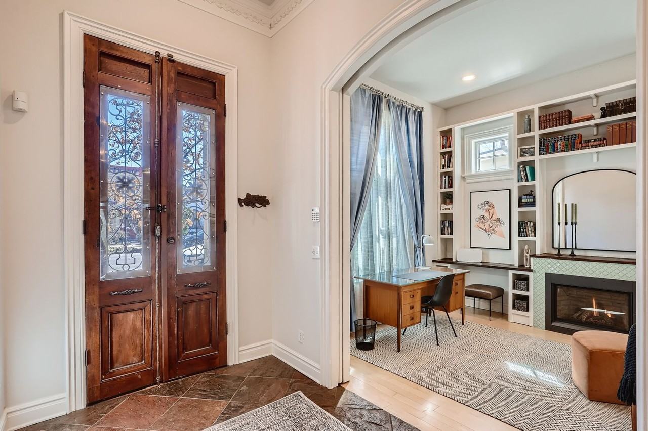 2431 Stout St - Photo 7 of 28