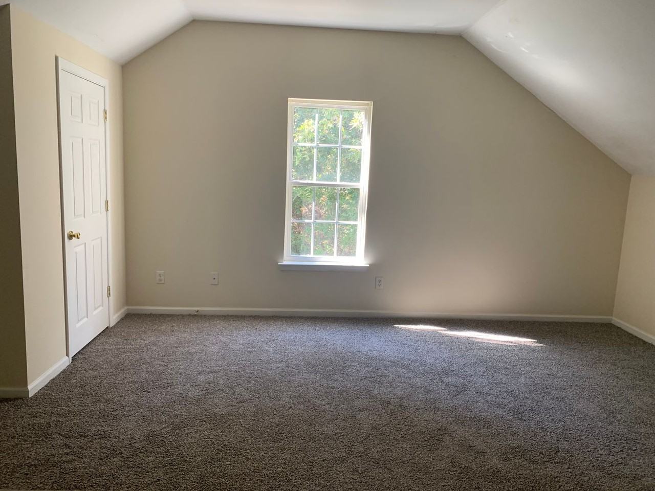 112 Taylors Ct - Photo 7 of 23