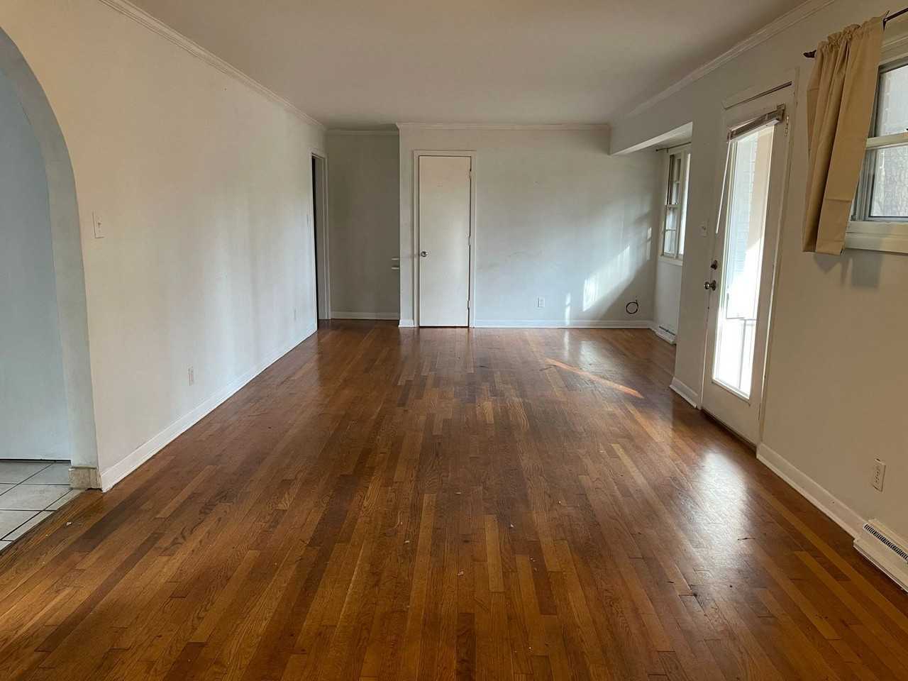 717 Williams Cir - Photo 3 of 43