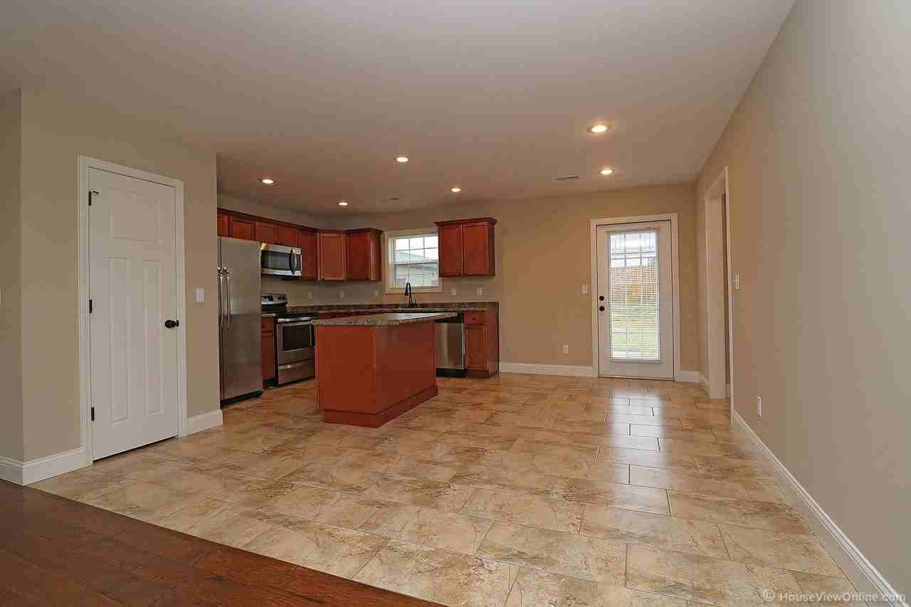 1752 Voyager Ct - Photo 7 of 26