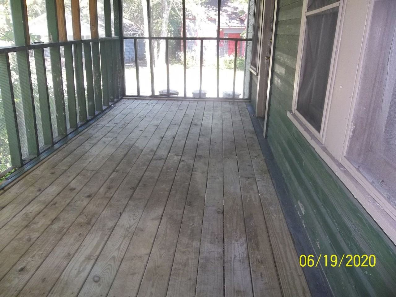 1106 1106 1/2 A- Roosevelt St. - Photo 2 of 10