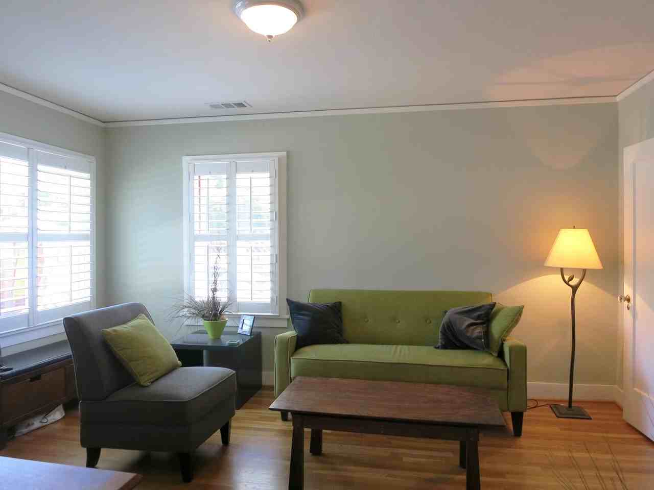 1033 Leona Ct - Photo 5 of 14