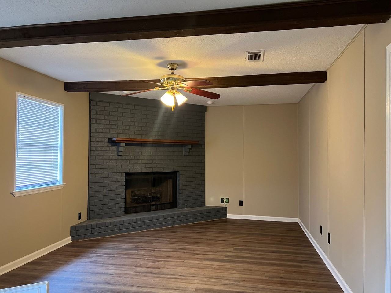 16 Patty Ln - Photo 7 of 21