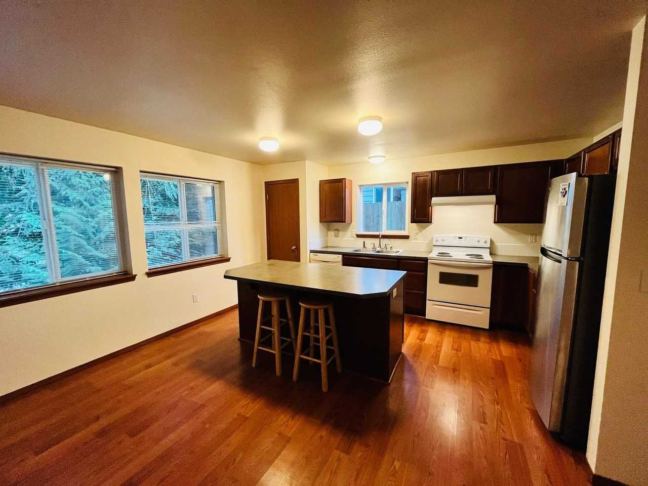 11782 Ne Kukas Loop - Photo 3 of 24