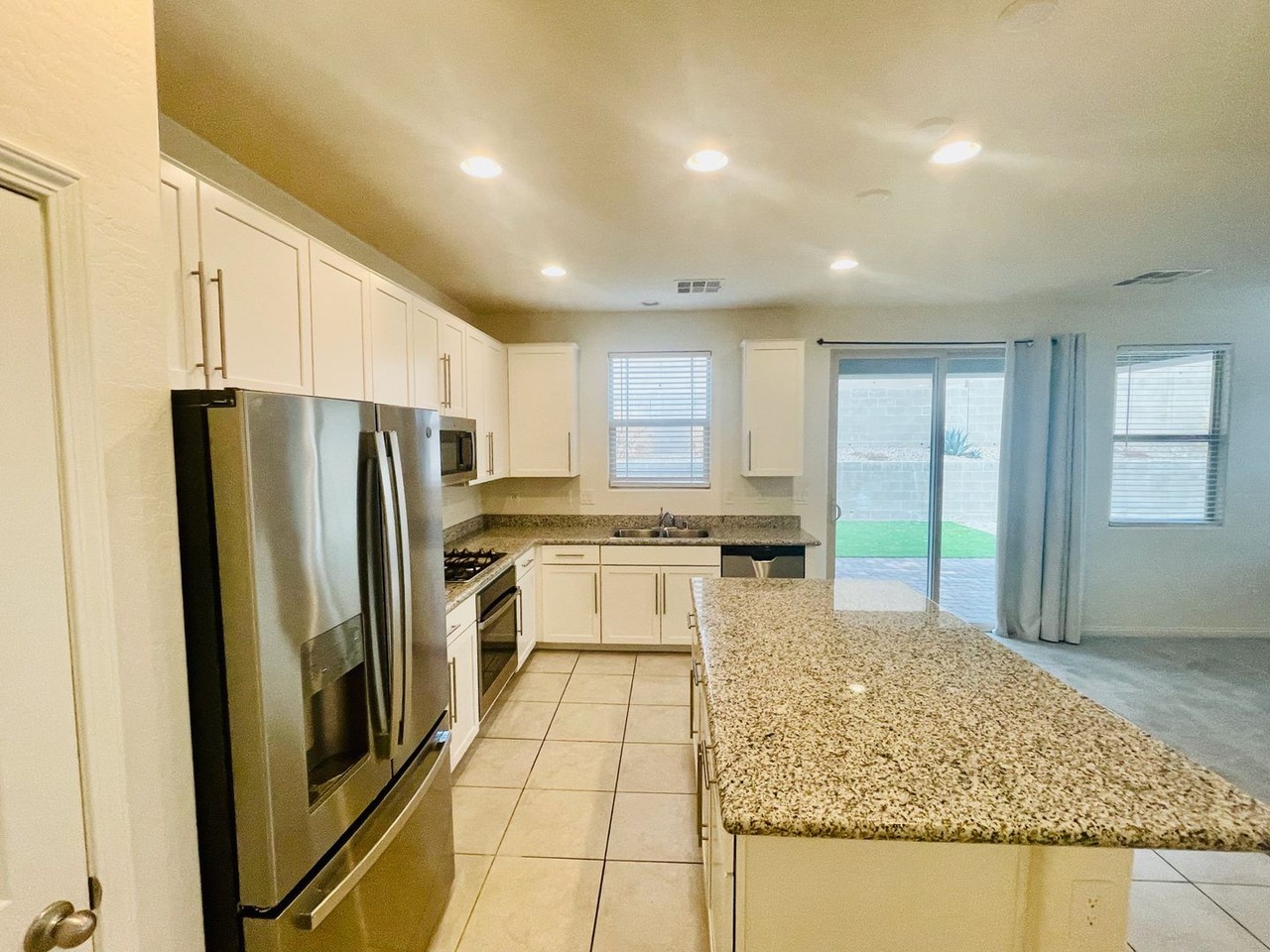 781 Ariel Heights Ave - Photo 6 of 20
