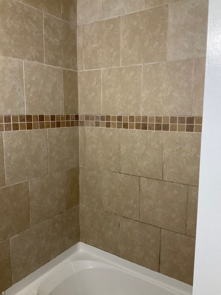 3109 Se 21st St - Photo 5 of 8