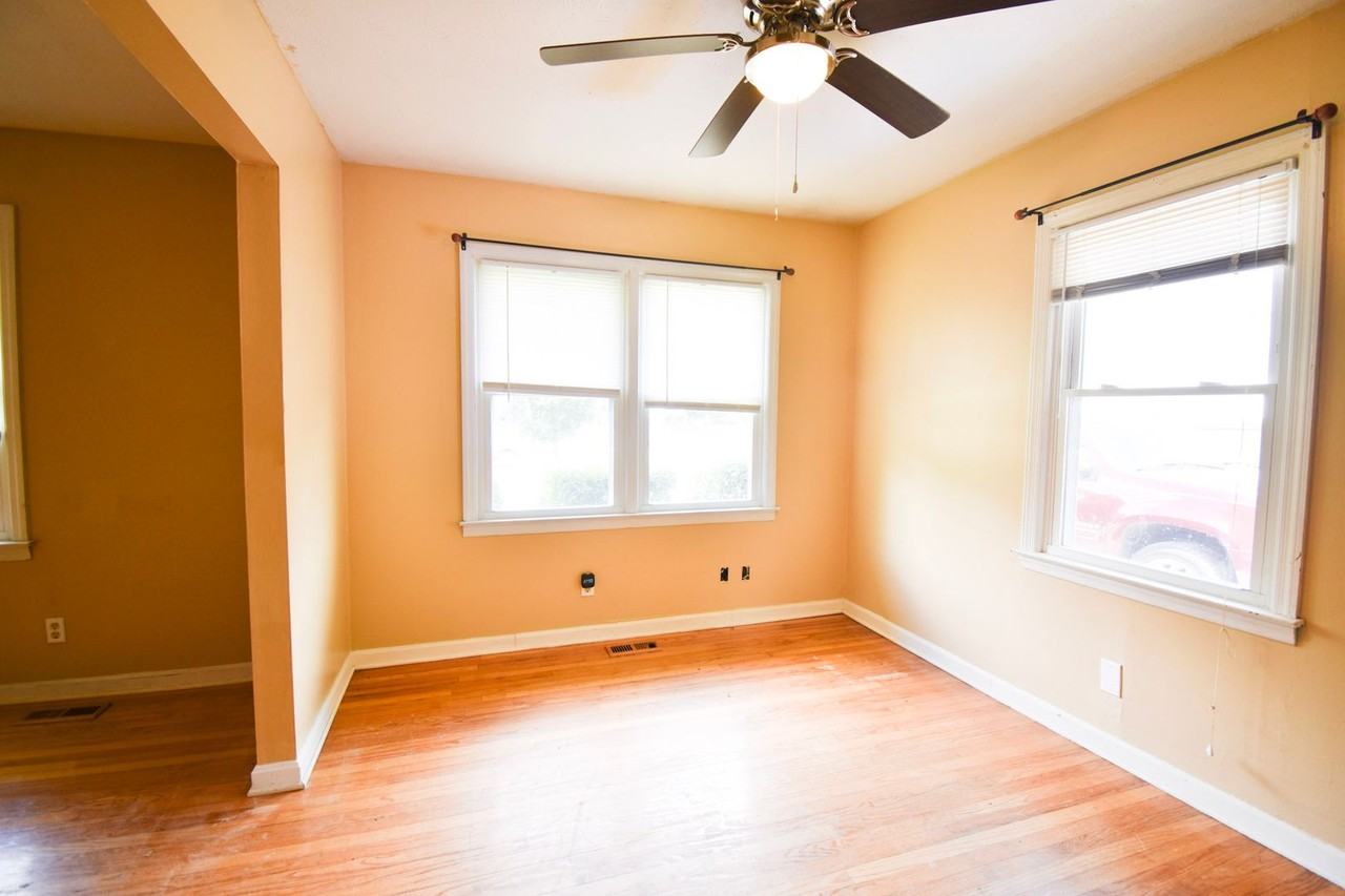 7517 Kisco Dr - Photo 3 of 13