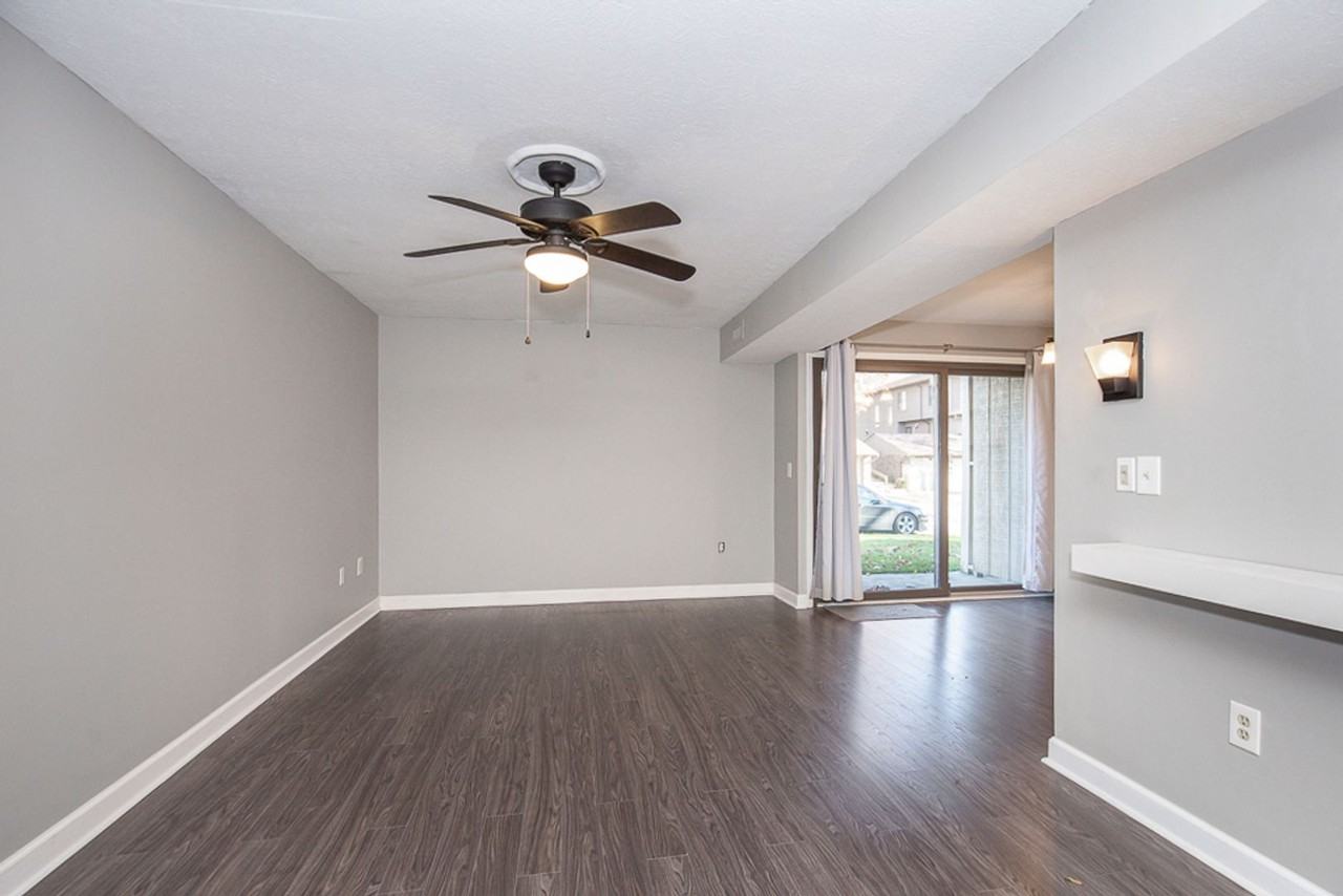 7392 Creekwood Dr ##10a - Photo 5 of 23
