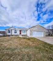 featured image of 2390 Allison Way