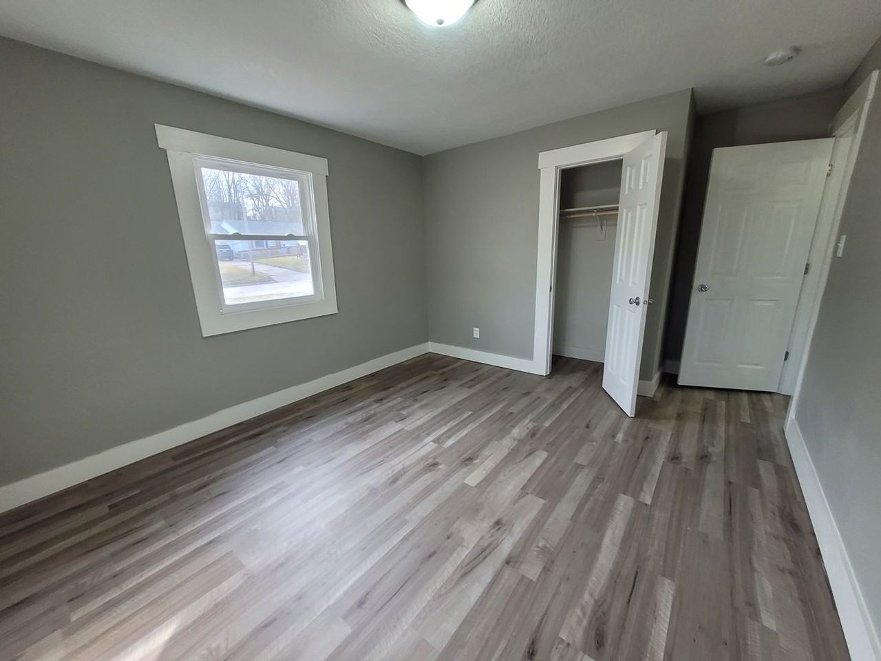 7106 Sw 16th St - Photo 6 of 26