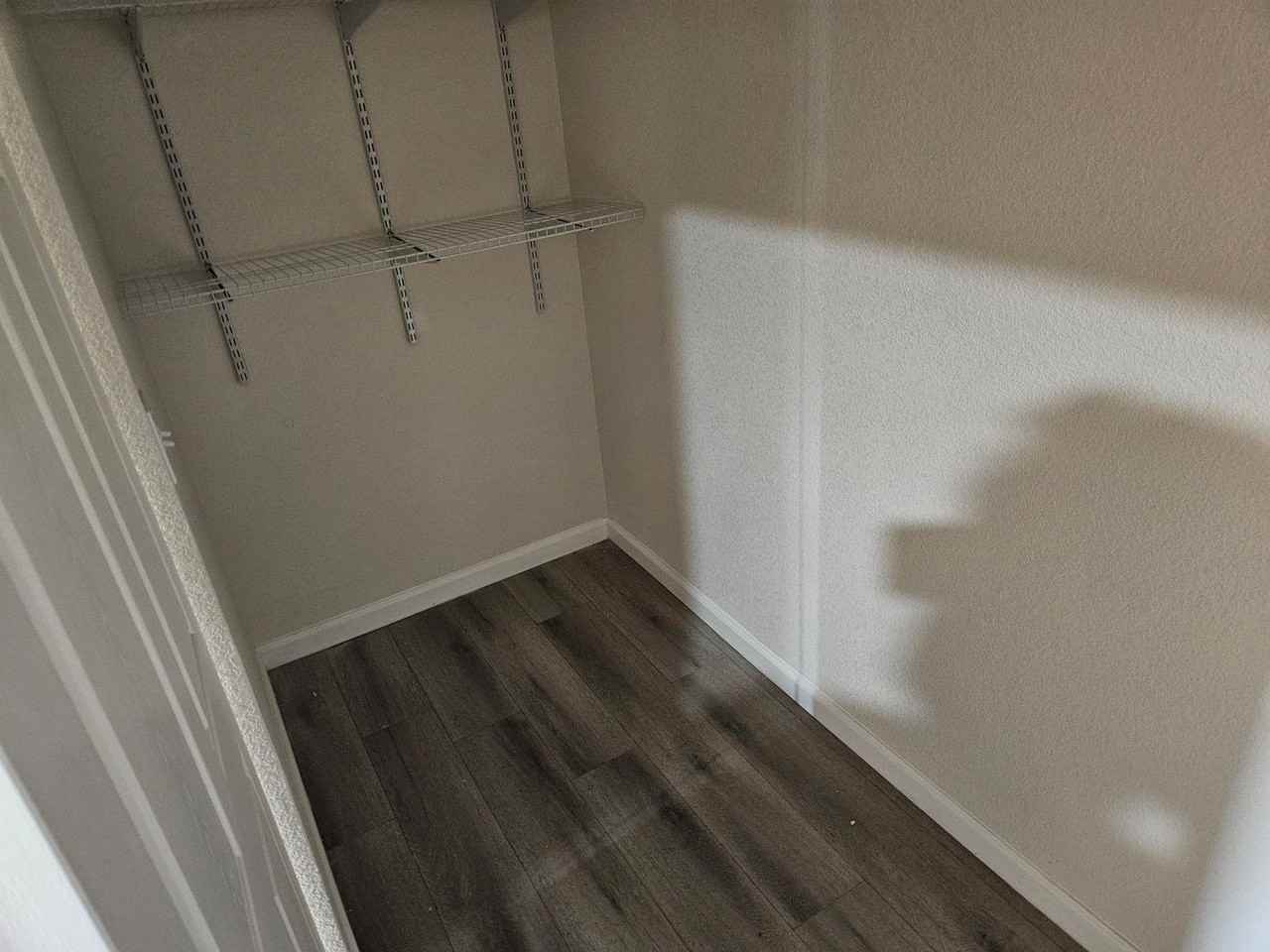 6821 8th St - Photo 3 of 24