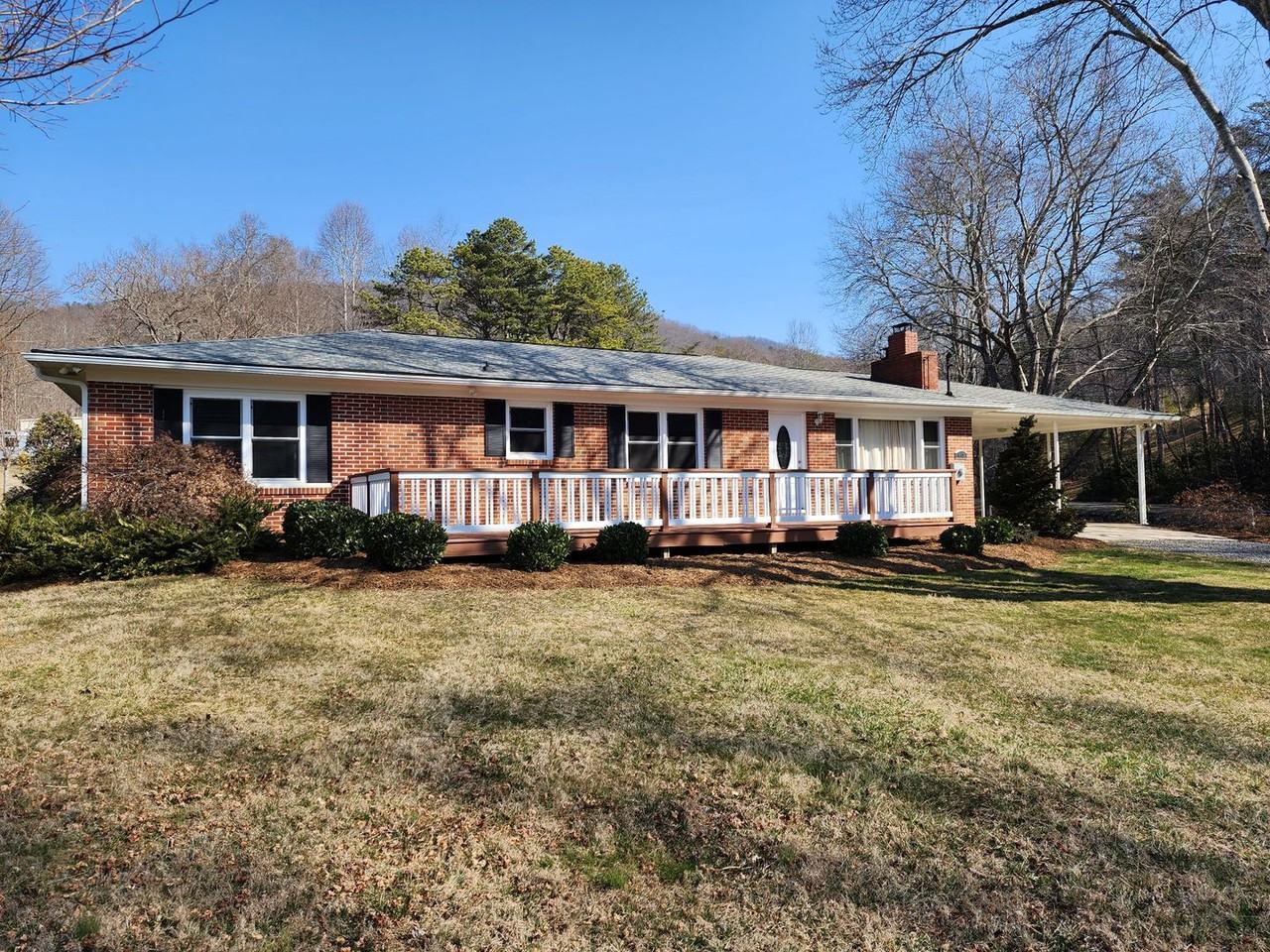 415 Avena Rd - Photo 2 of 29