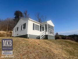 featured image of 6221 Shady Acres Dr