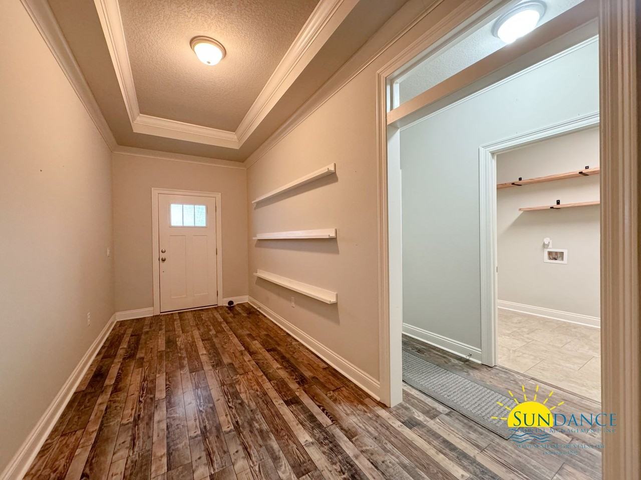 2213 Peachwood Ct - Photo 2 of 33