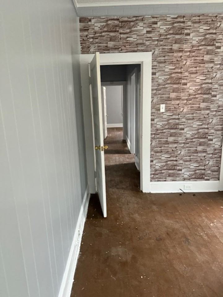 1629 Attucks St - Photo 4 of 9