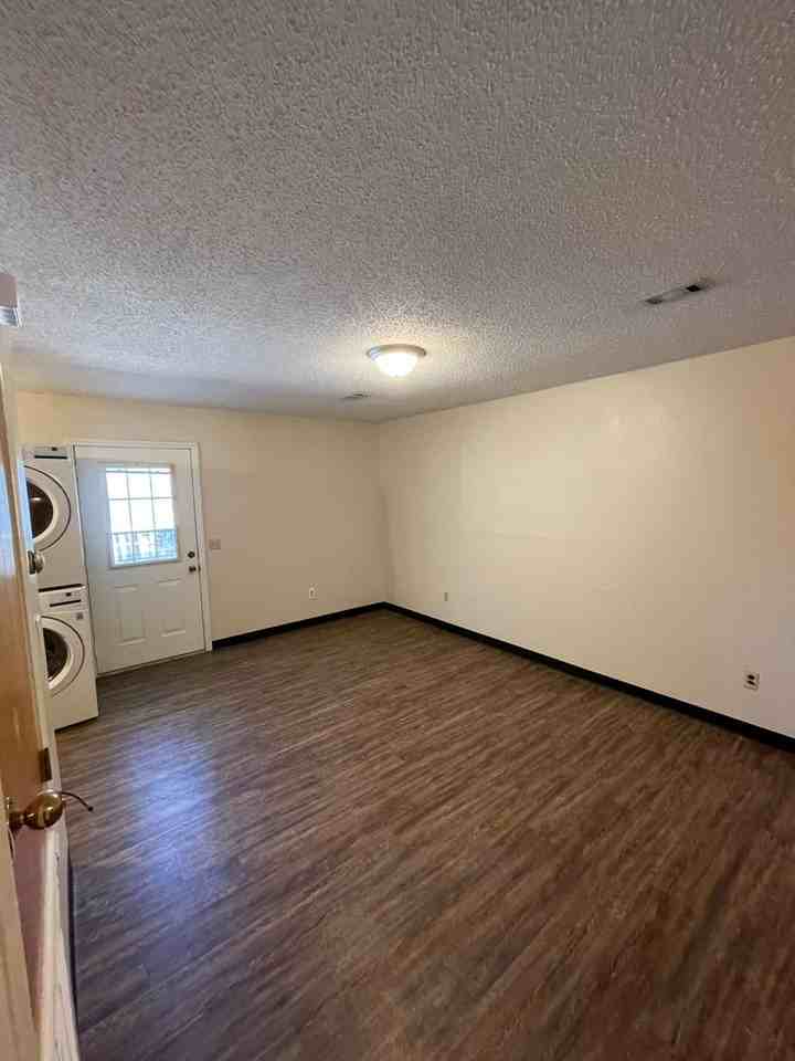 3068 N Thompson St Ste B - Photo 2 of 6