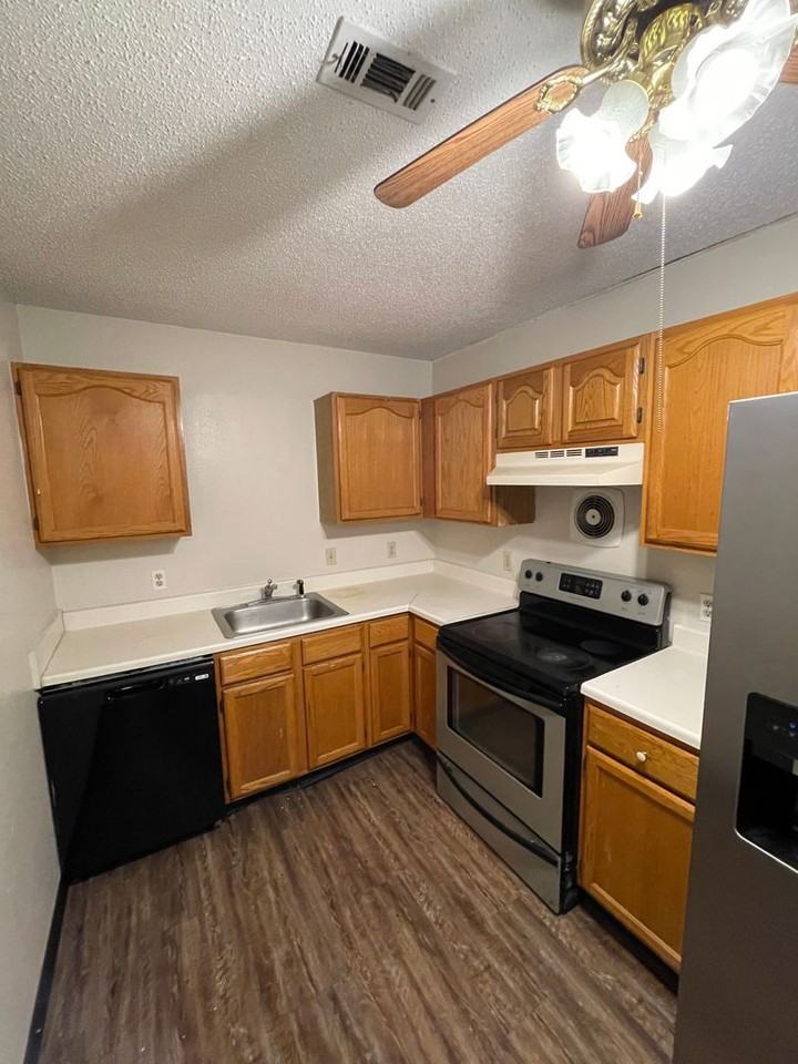 3068 N Thompson St Ste B - Photo 3 of 6