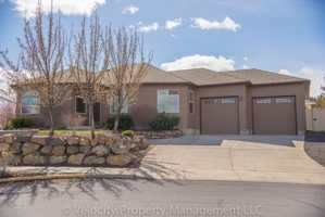 featured image of 1075 Ne Watt Way