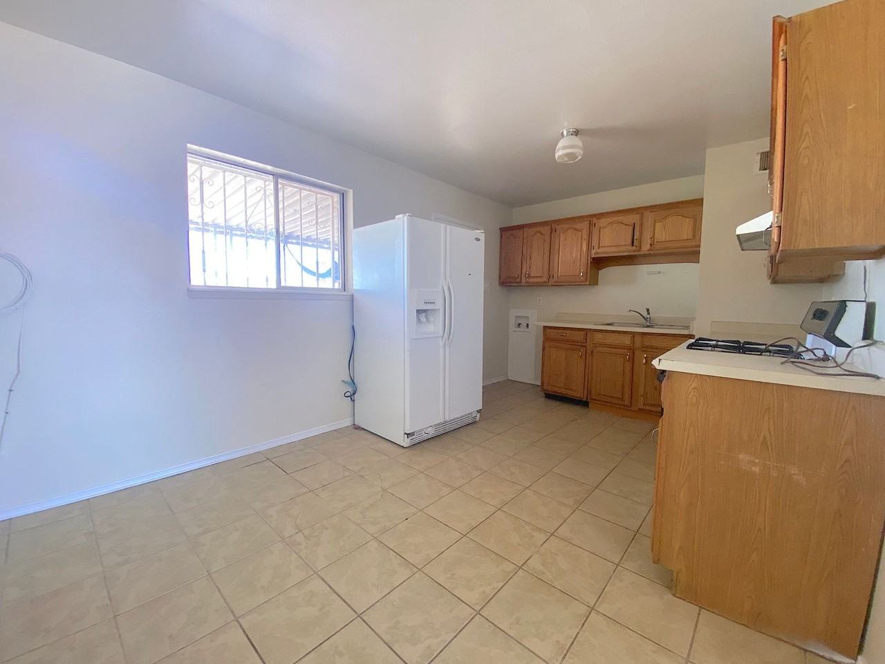 5009 Royal Dr - Photo 7 of 14