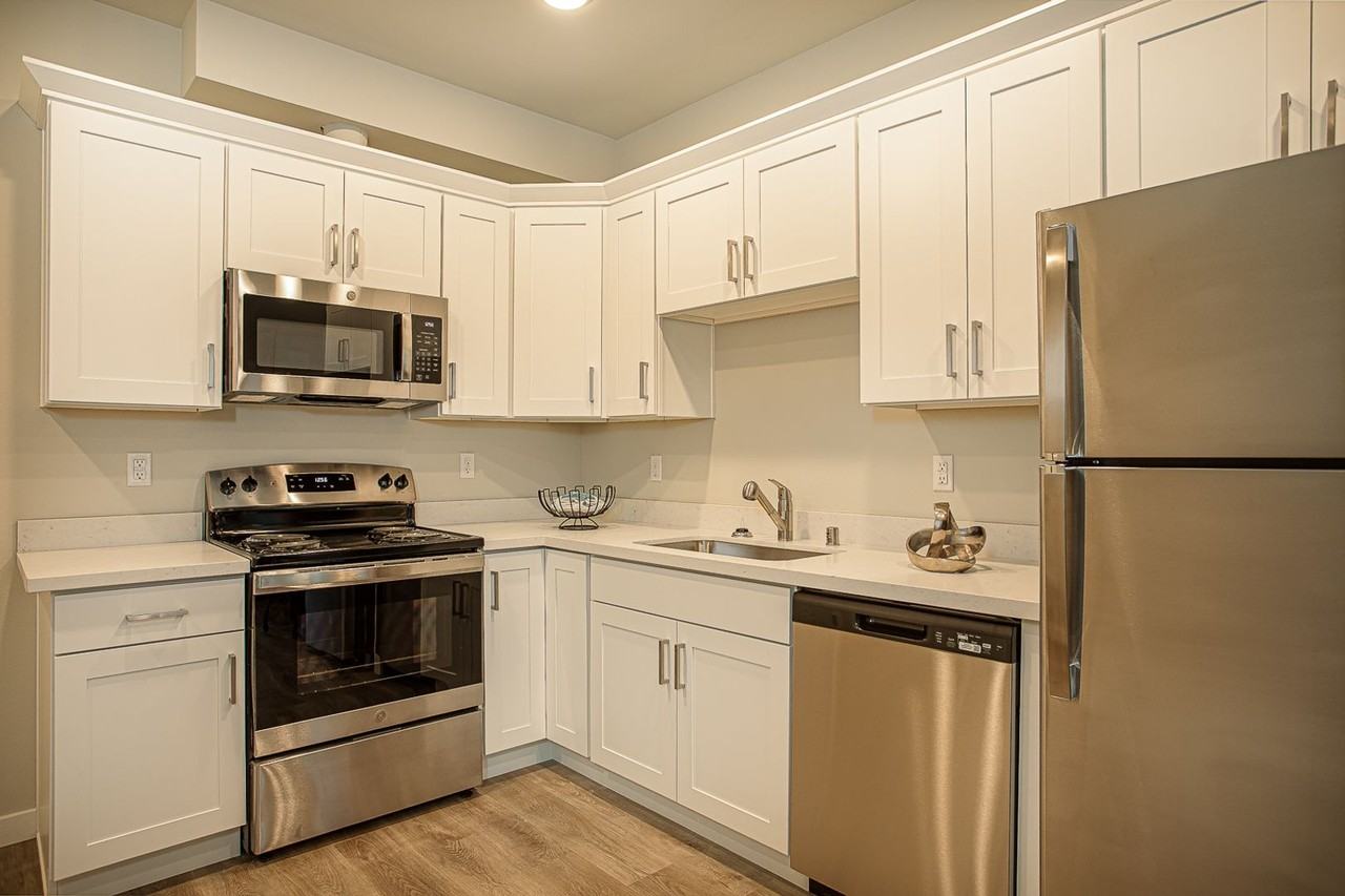 T-Town Place - Photo 4 of 41