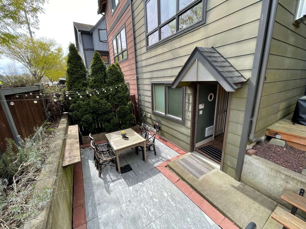 5931 Delridge Way Sw - Photo 2 of 22