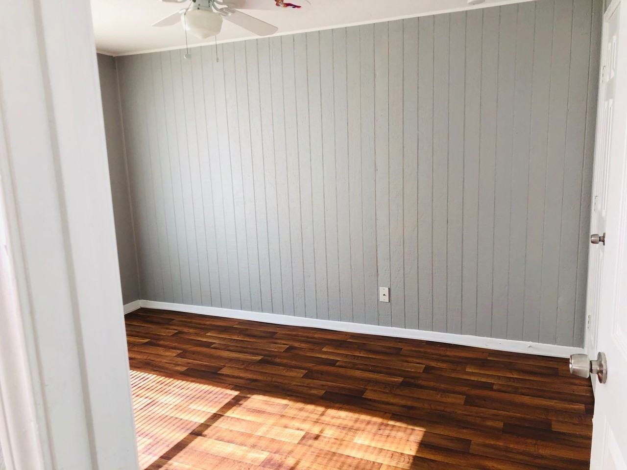 2341 Brothers St - Photo 3 of 8