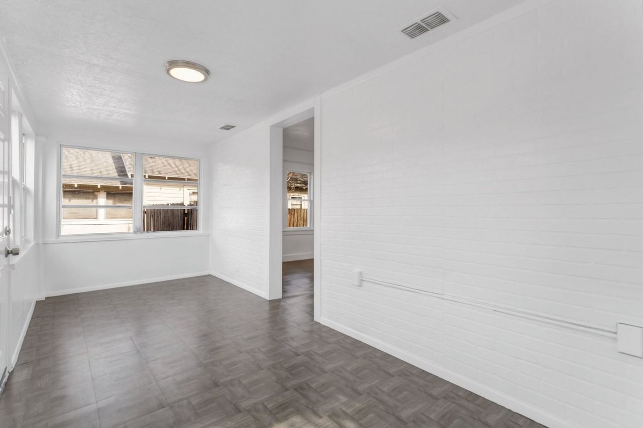 2814 6th St S - Photo 6 of 26