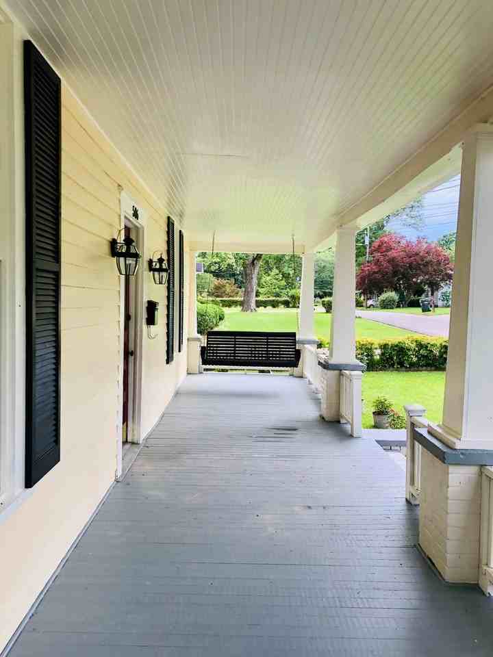 506 Plum St - Photo 3 of 50