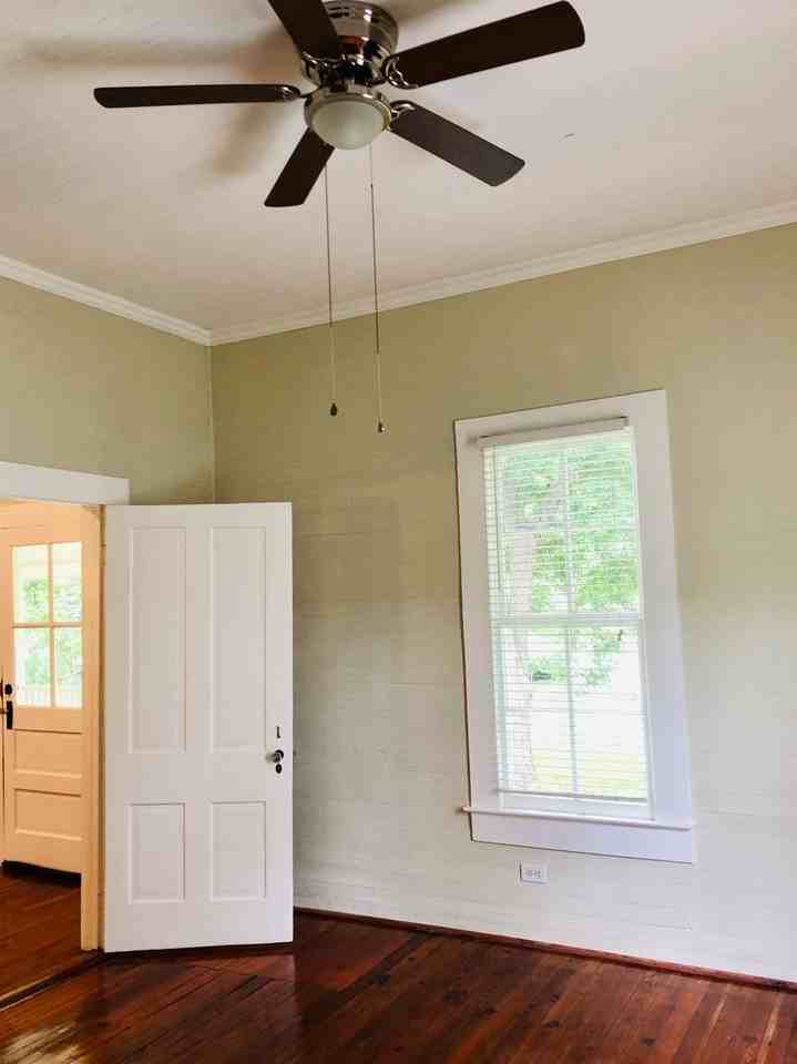 506 Plum St - Photo 5 of 50