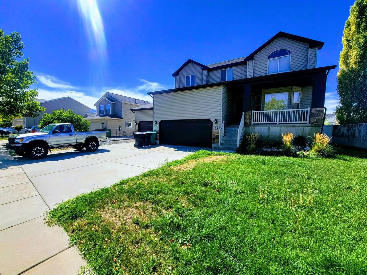 1383 W 2400 S - Photo 2 of 37