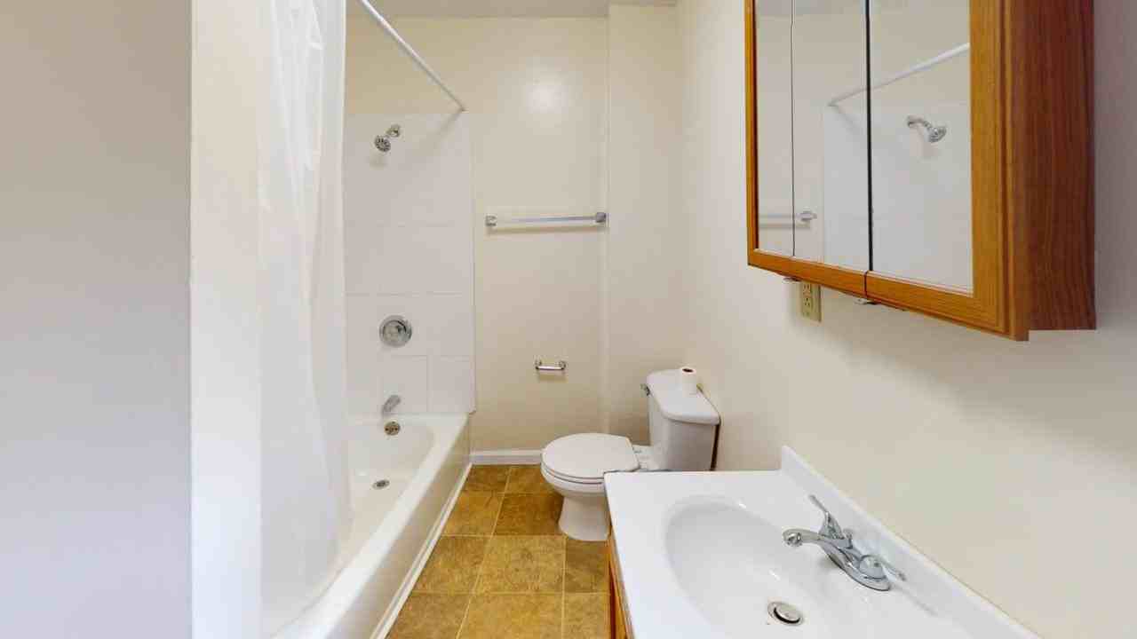 83 Nash St - Photo 6 of 16