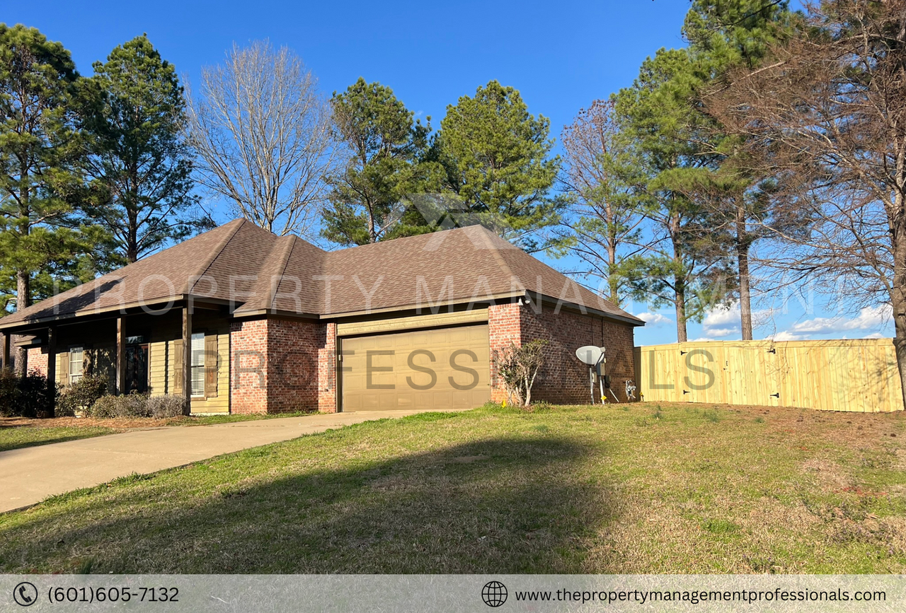 116 Cedar Green Dr - Photo 4 of 47
