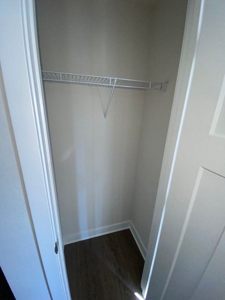 2678 Azalea Garden Rd #D - Photo 6 of 49