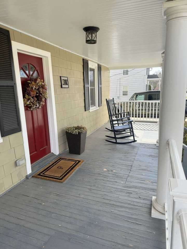 310 S 12th St - Photo 3 of 29