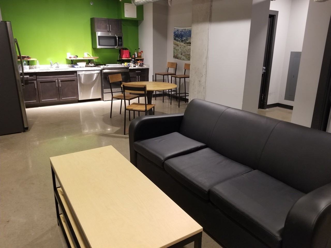 2212 Tuttle Park Pl Unit 300 - Photo 3 of 17