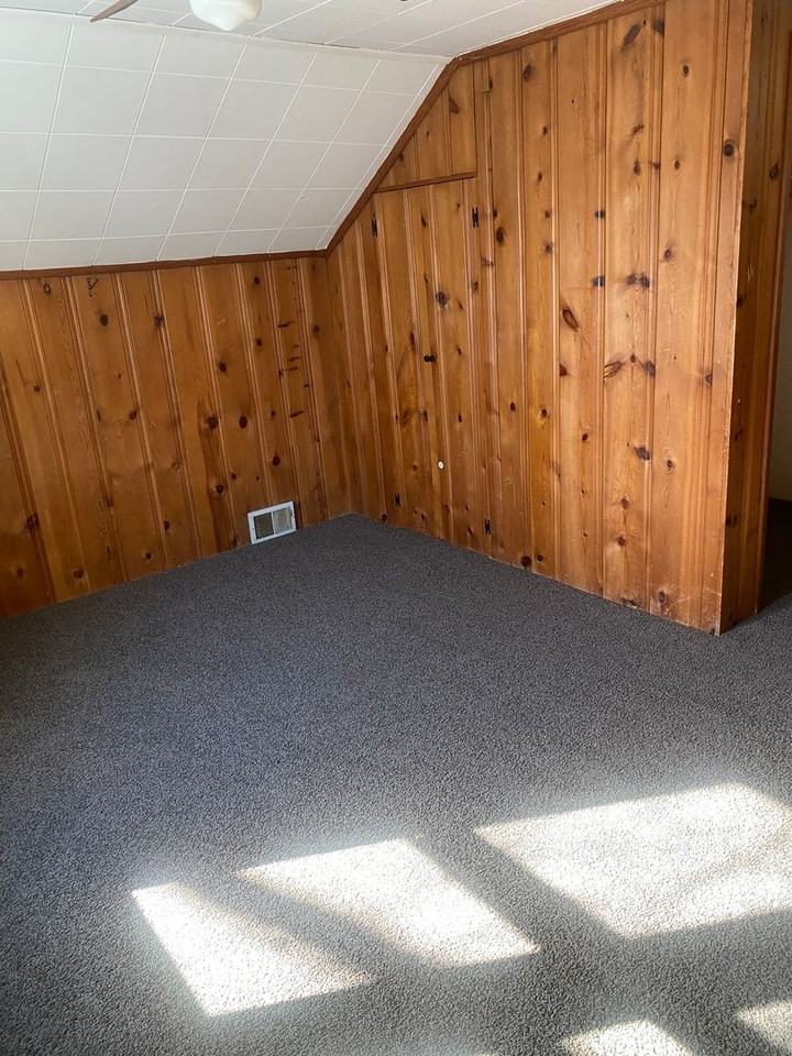 7611 Lamphere - Photo 7 of 11