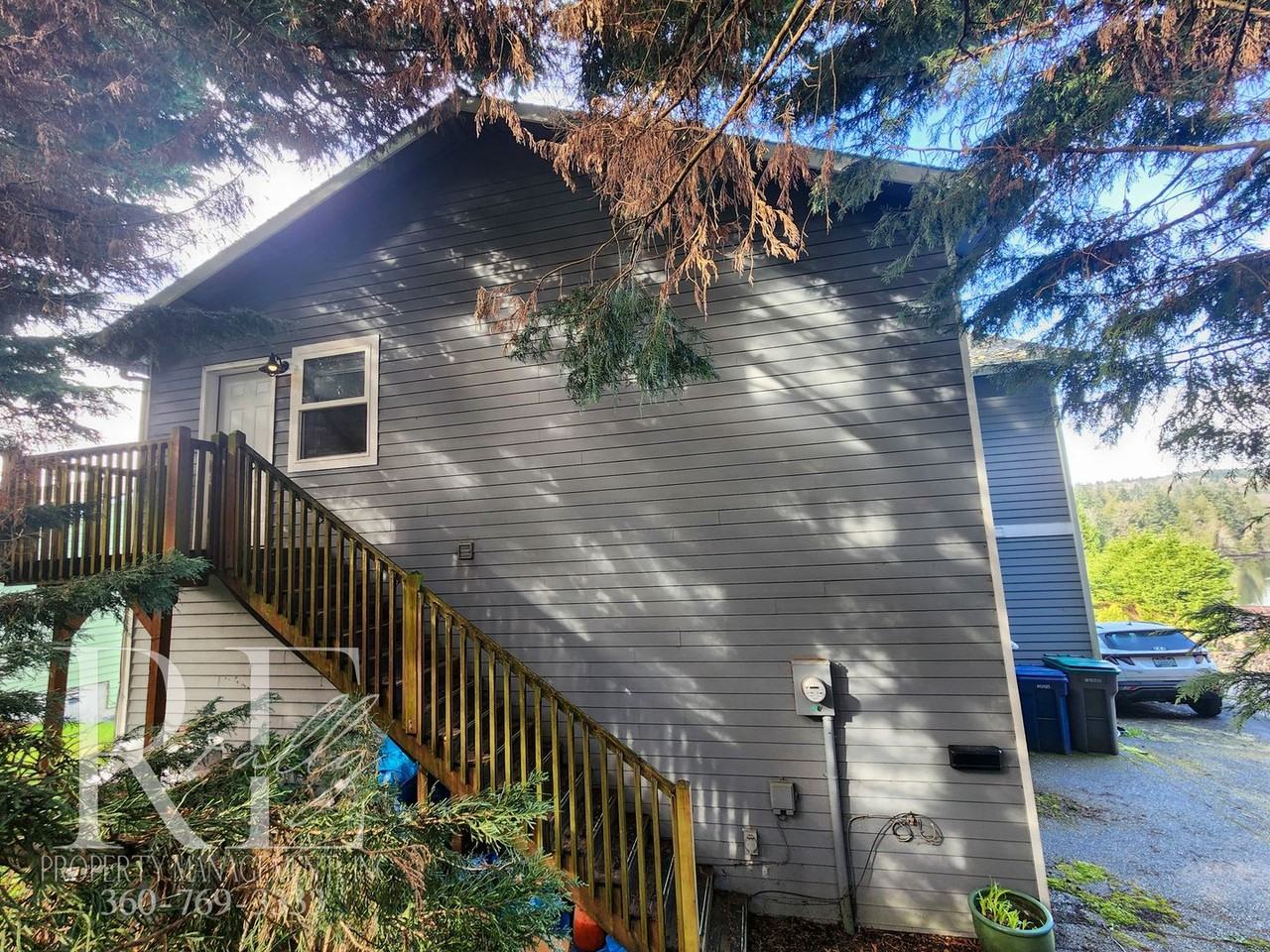 21680 Seacrest Ave Ne - Photo 4 of 20