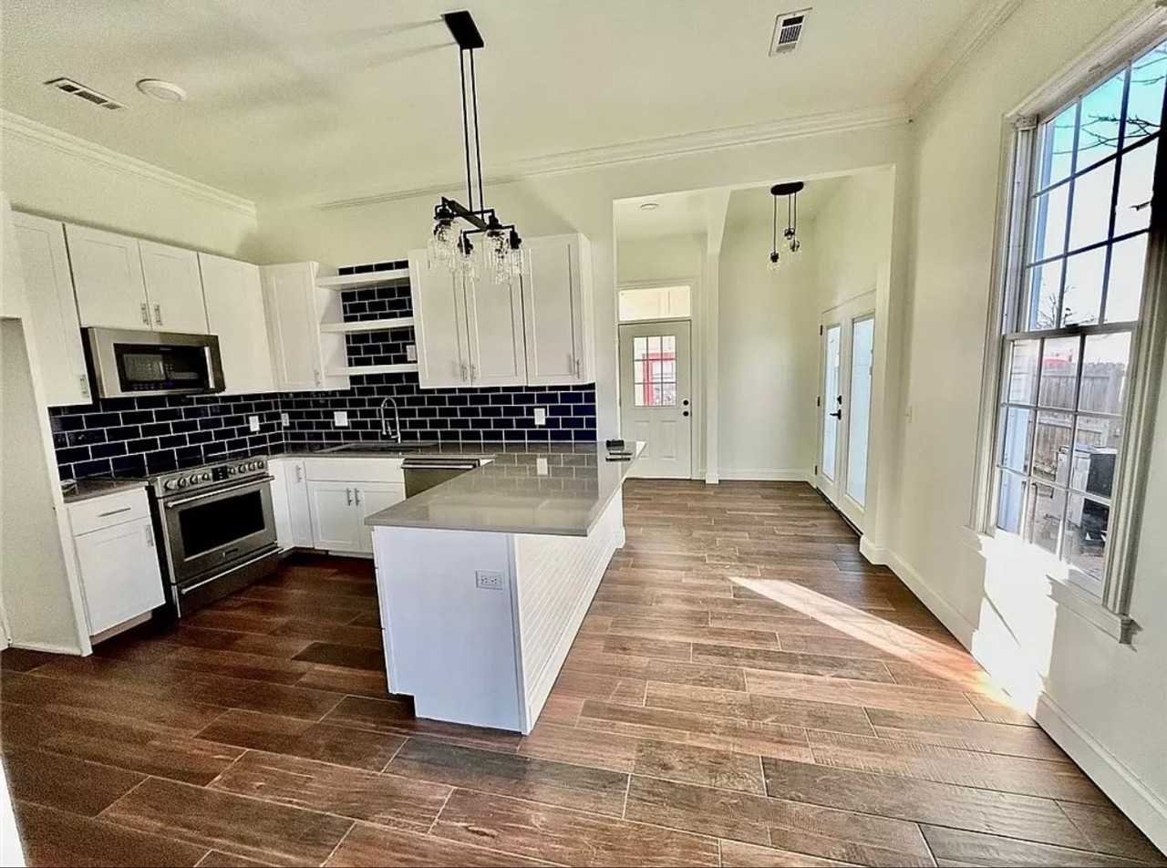 3679 S Tower Cir - Photo 3 of 14