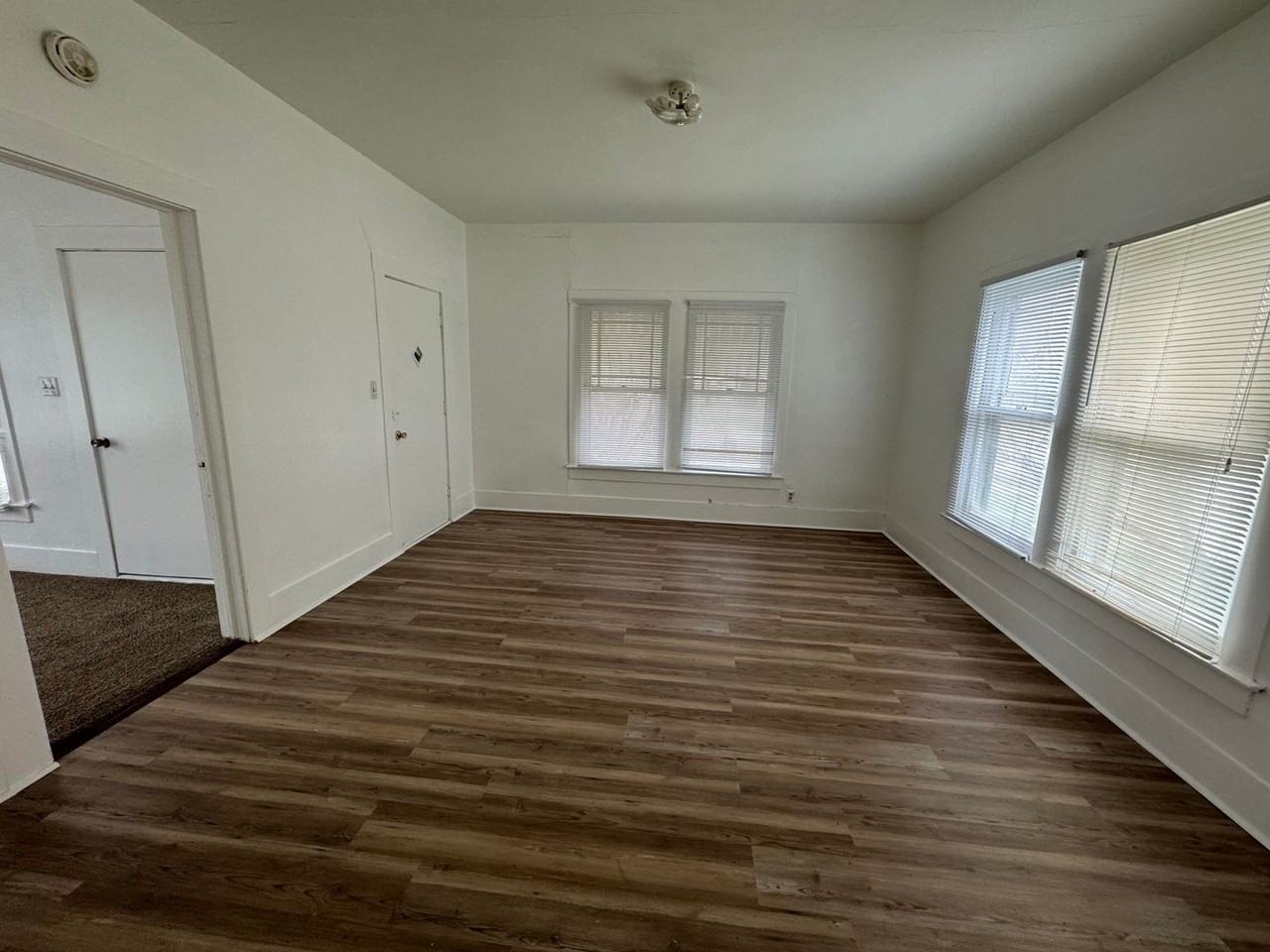 402 D St Nw - Photo 4 of 11