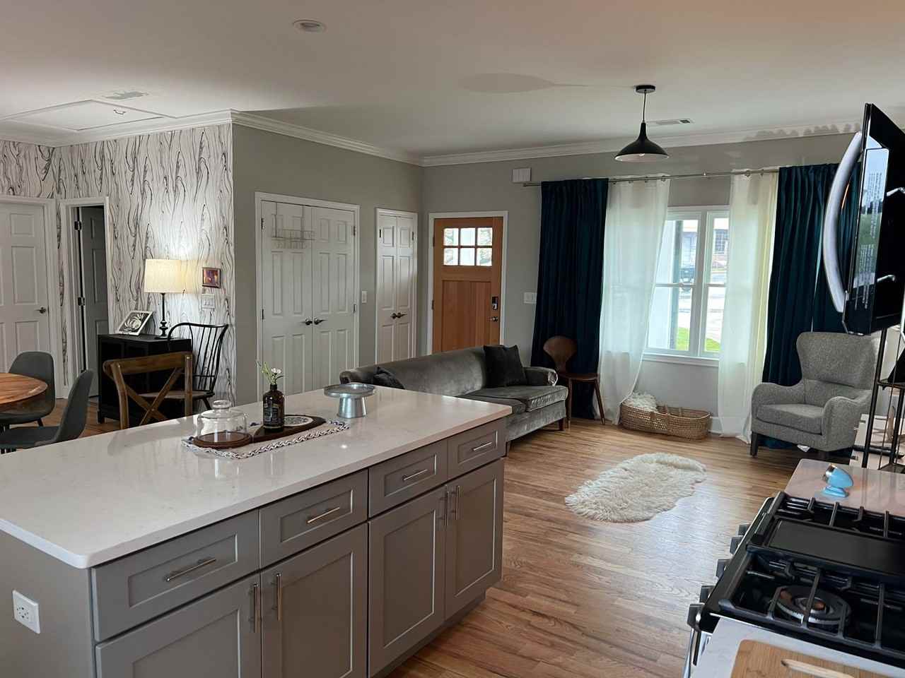 2953 Holland Ct - Photo 2 of 26